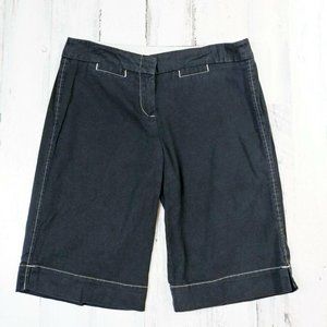 Larry Levine Bermuda Knee Shorts Size 6 Petite 6P Black Contrasting Trim